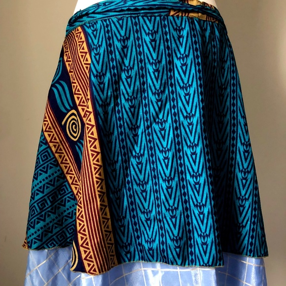 Darn Good Yarn Dresses & Skirts - (NWT) Darn Good Yarn Hand-Made Mini Sari Silk Wrap Skirt